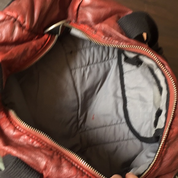 Urban outfitters maroon bag - Picture 2 of 3